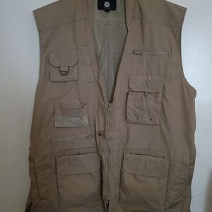 Rothco Men's Plain Clothes Concealed Carry Vest Tan‎ Sz XL